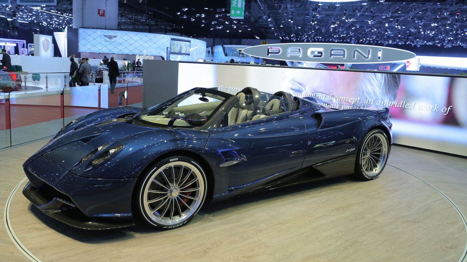 Thêm Pagani Huayra độc nhất vô nhị ra mắt trong tháng này 3